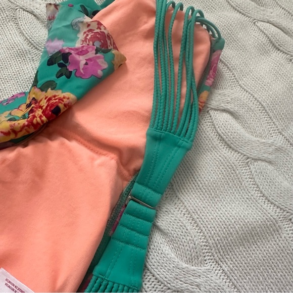 Turquoise Ruffle Floral Bikini Size M & Size L Bottom - Picture 7 of 9